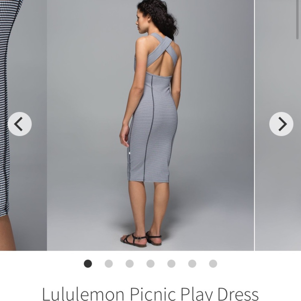 Lululemon dress size 6